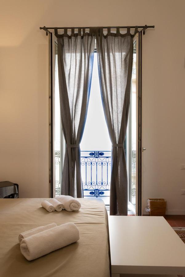 Piazza Florio Rooms Палермо Екстер'єр фото