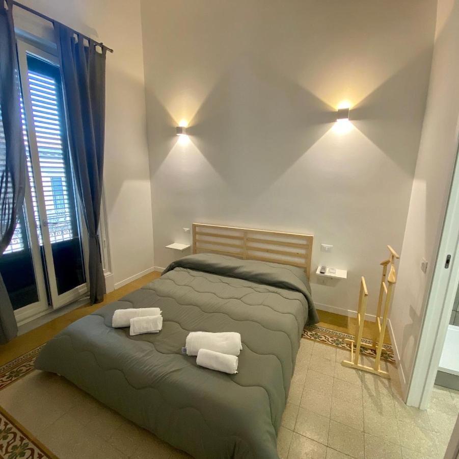 Piazza Florio Rooms Палермо Екстер'єр фото